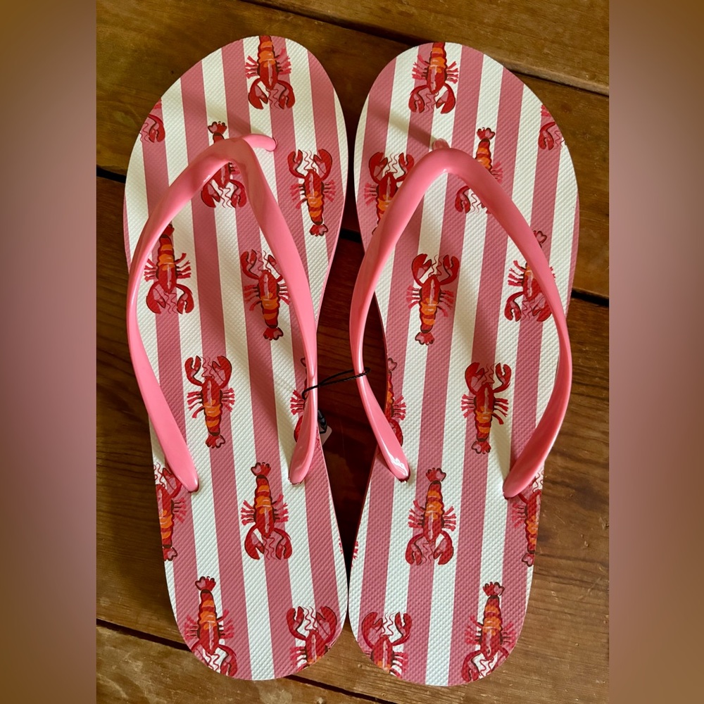 Vera Bradley Lobster Striped Flip Flops - Picture 3 of 8